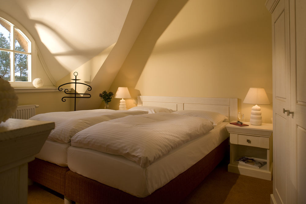 Strandhotel Duenenmeer - Adults Only Дирхаген Экстерьер фото