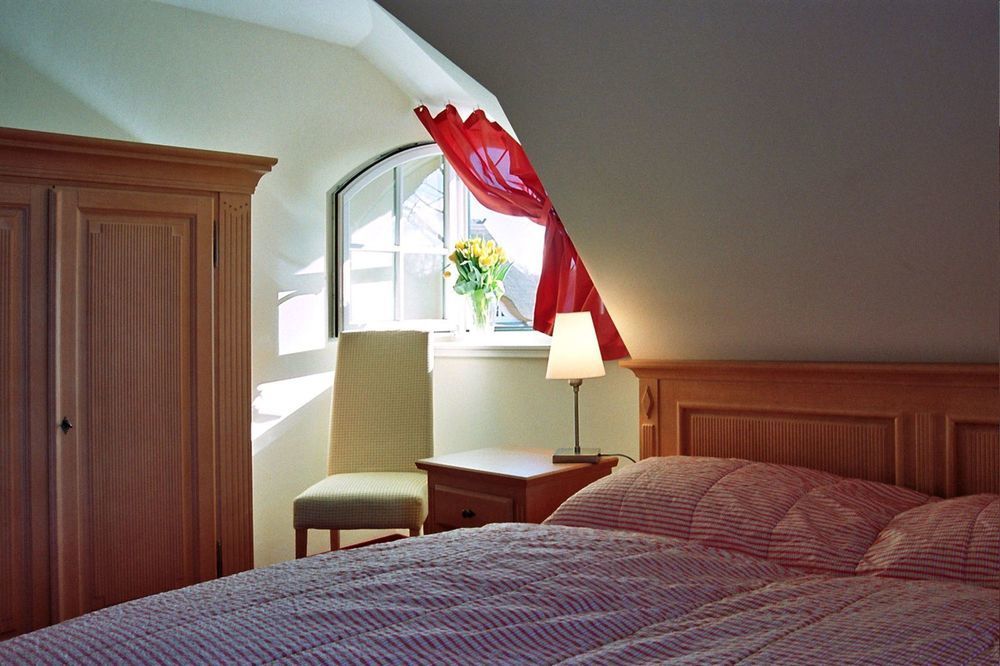 Strandhotel Duenenmeer - Adults Only Дирхаген Экстерьер фото
